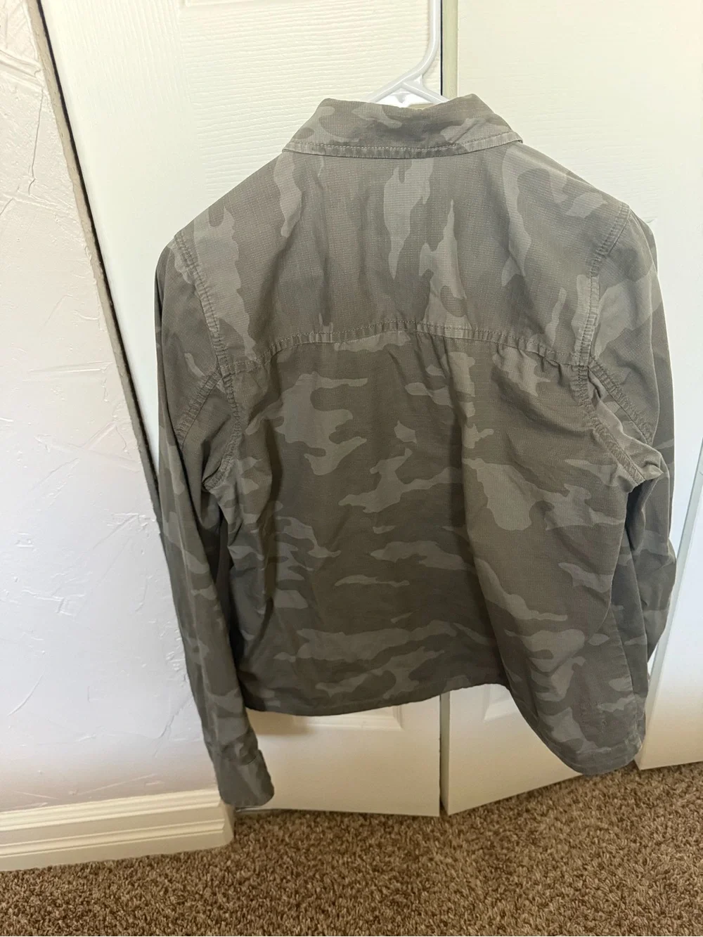 Vuori Ripstop Jacket - Picture 3 of 4